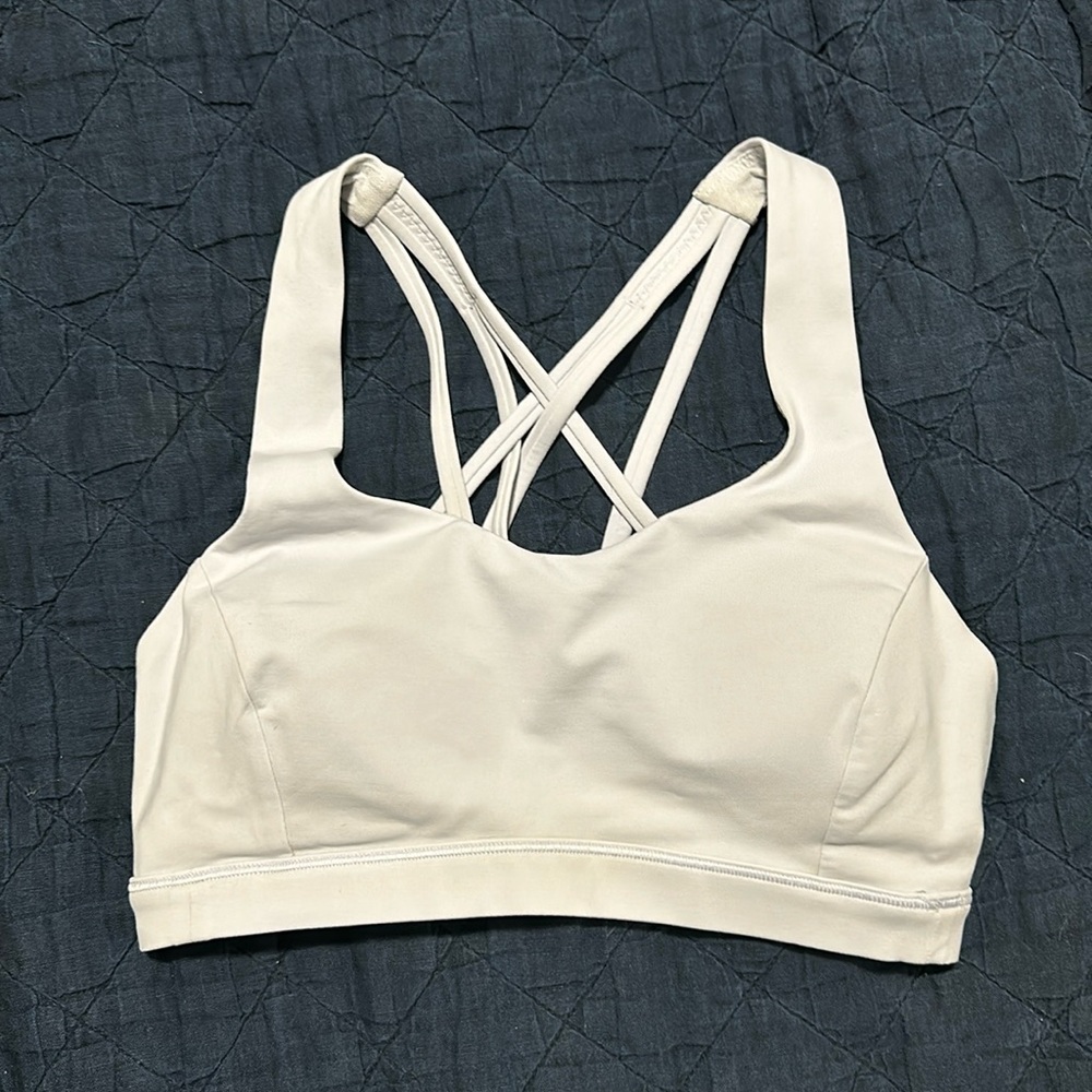 Lululemon free to be serene bra